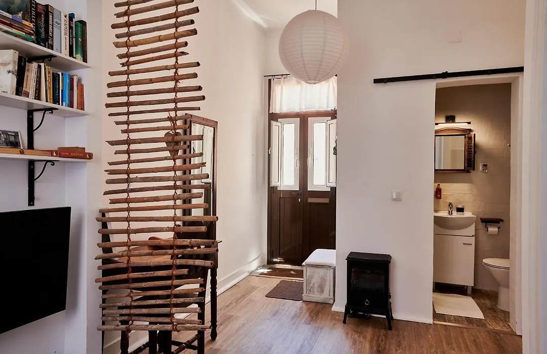 The Lisbon Nest-1